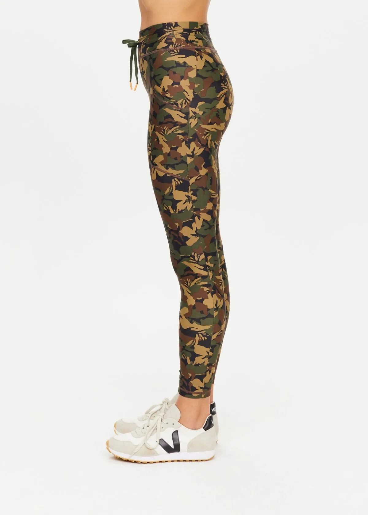 Basecamp 25in pocket midi pant