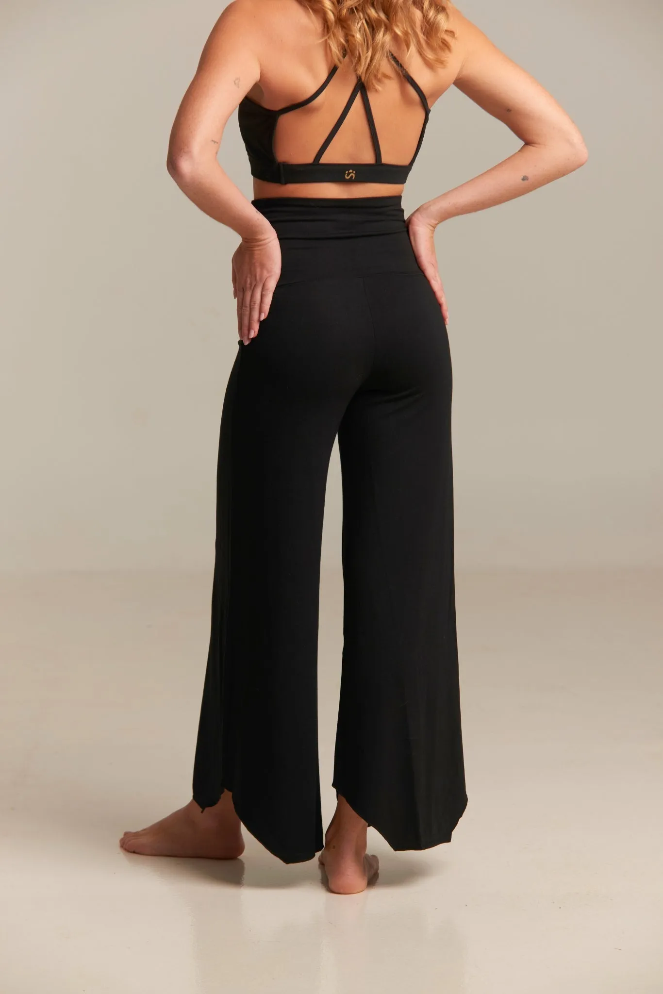 Maya Flare Pant Black